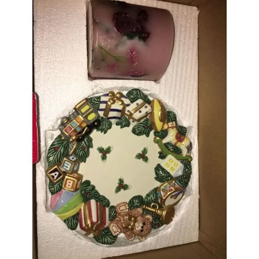 Fitz & Floyd Toyland Santa‎ Pillar Candle & Plate Set